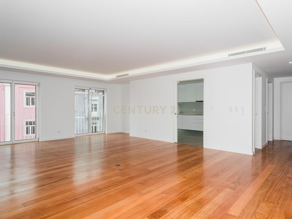 Apartamento T3 a estrear - Centro de Lisboa - Image 2